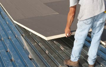 benefits of insulating Rhoscefnhir flat roofing